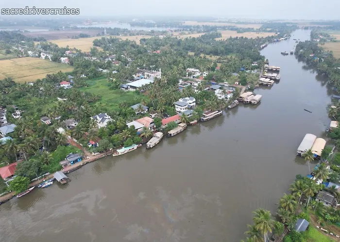 Sacred River Homestay